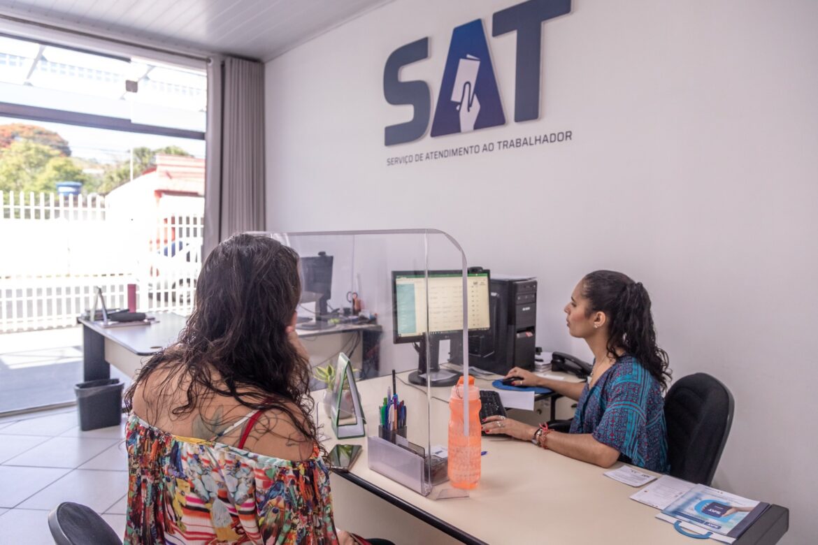Oportunidades mediadas pelo Serviço de Atendimento ao Trabalhador (SAT) são variadas e têm início imediato em várias frentes de trabalho