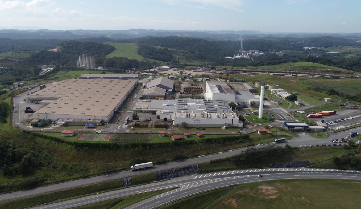 No Dia da Indústria, cidade comemora salto de 1.259 empresas do setor no município em 2020 para 3.034 em 2023