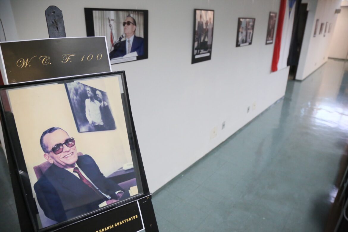 A comemoração tem como objetivo relembrar os benefícios que o político promoveu para a cidade nos 18 anos em que comandou o Executivo mogiano