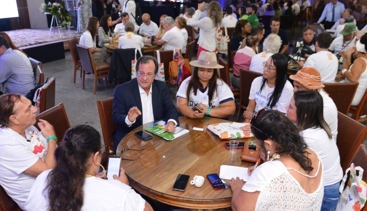 Maurício Bacellar participou de rodada de entrevistas do I Congresso Febtur_Sidney Haack