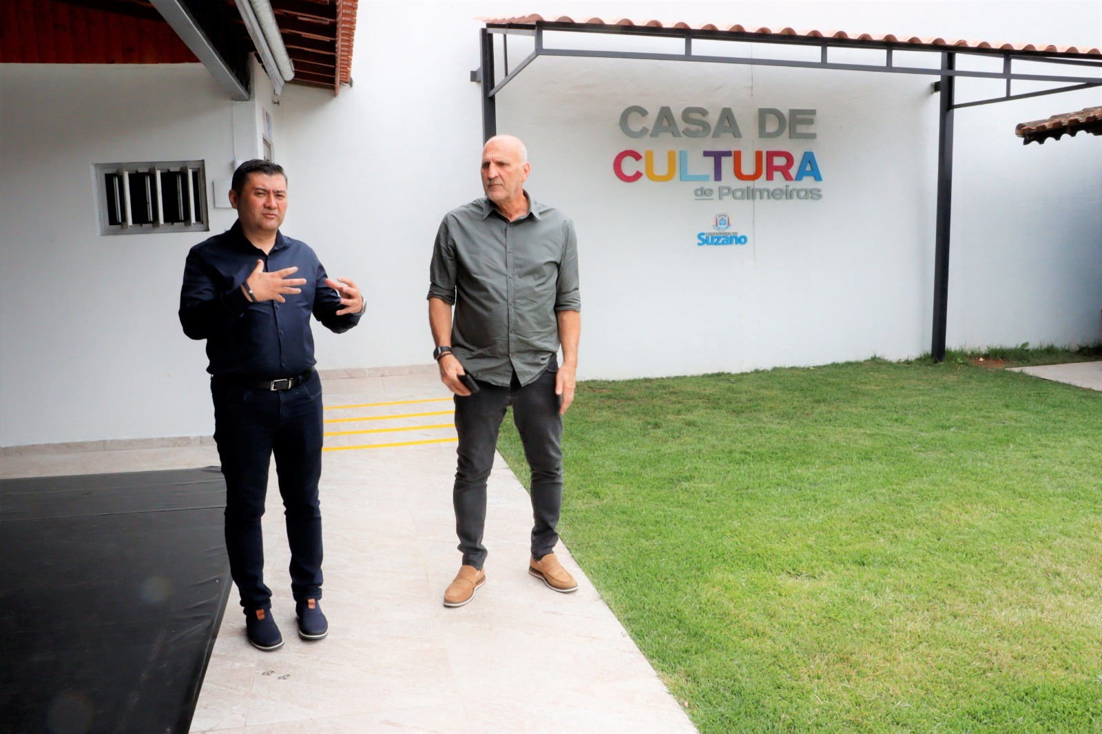 Prefeito Rodrigo Ashiuchi conhece instalações da nova Casa de Cultura ...